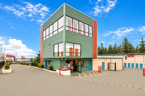 145th Aurora Storage storage facility exterior view